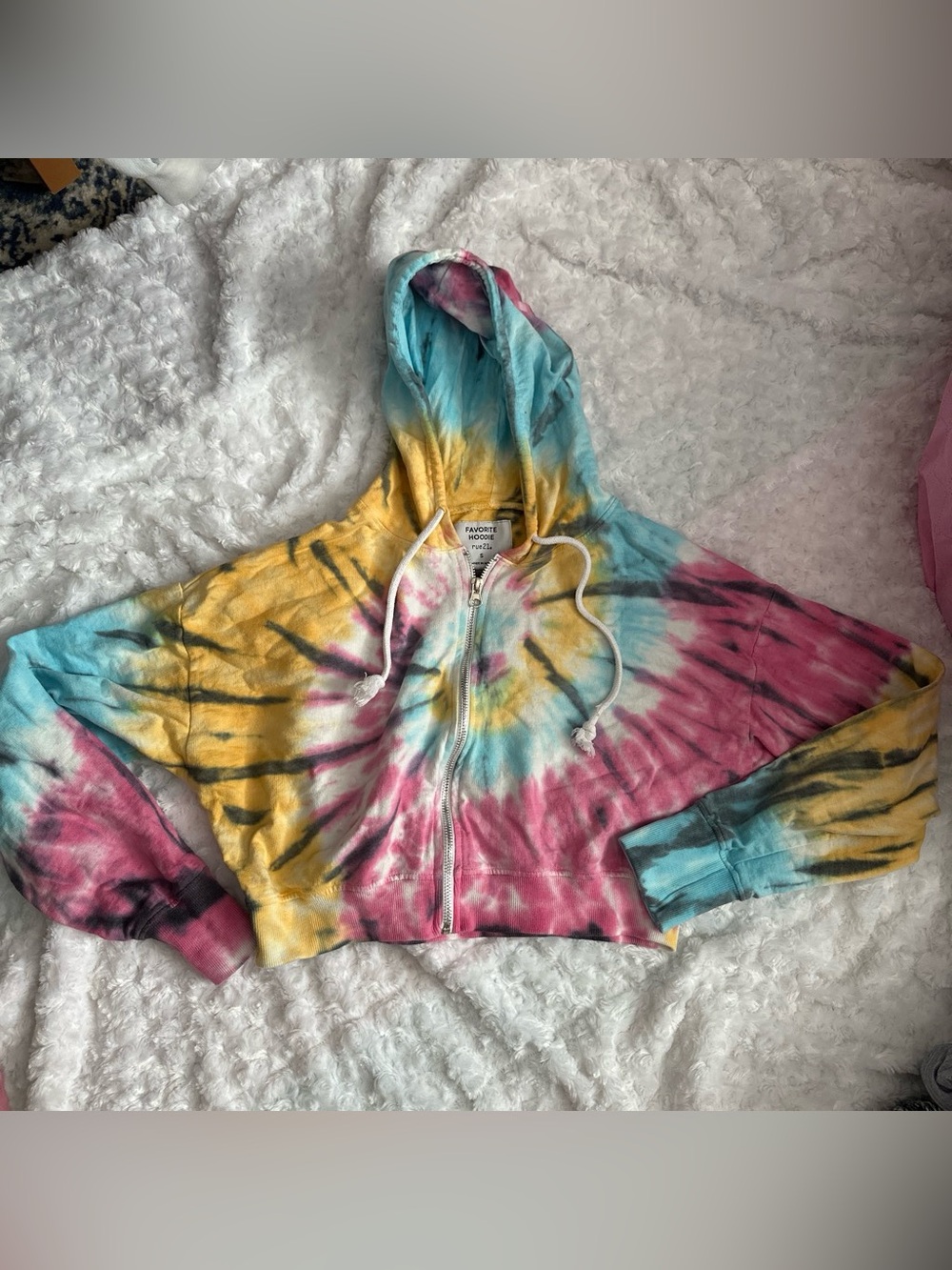 Cropped tie dye hoodie